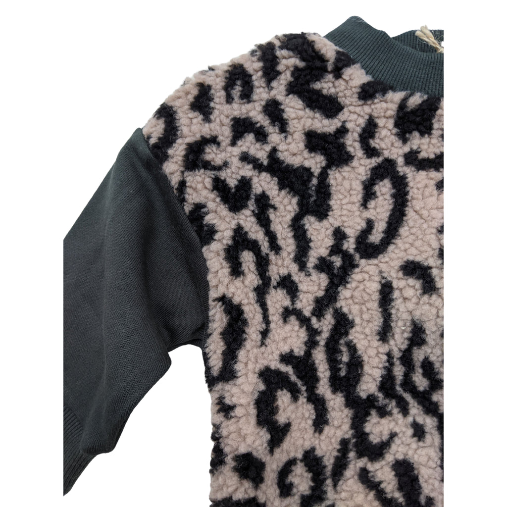 leopard green - sweater